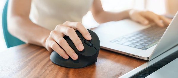Quelle est la meilleure souris ergonomique canal carpien ?